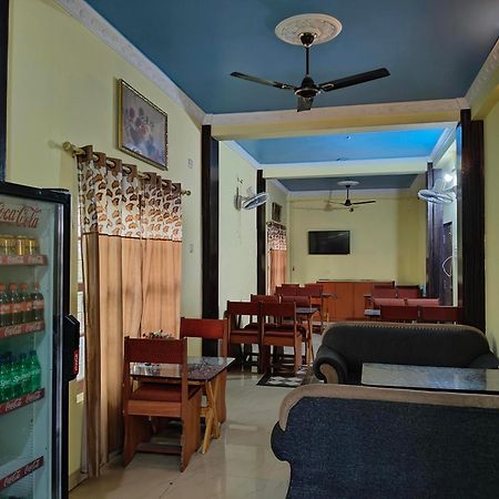 Hotel Daisy Park Bhairāhawā 外观 照片